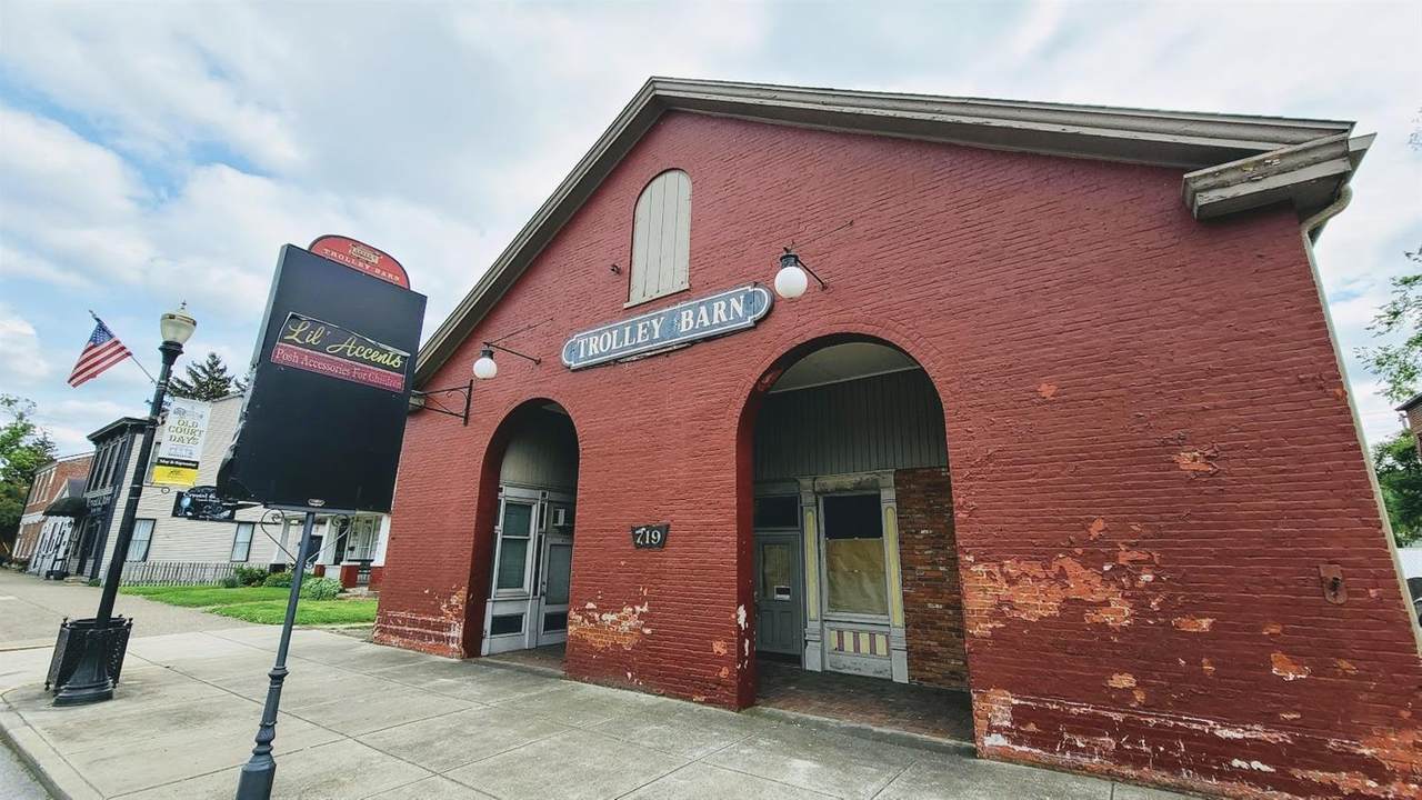 719 Main Street - Photo 1
