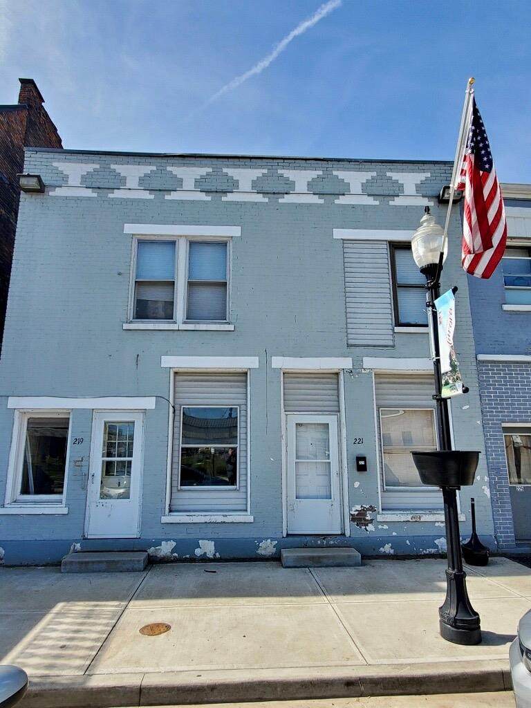 219 Second St Street - Photo 1