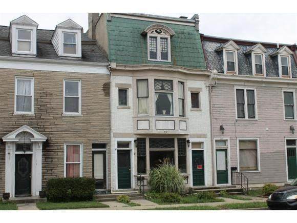 215 Vine Street - Photo 1