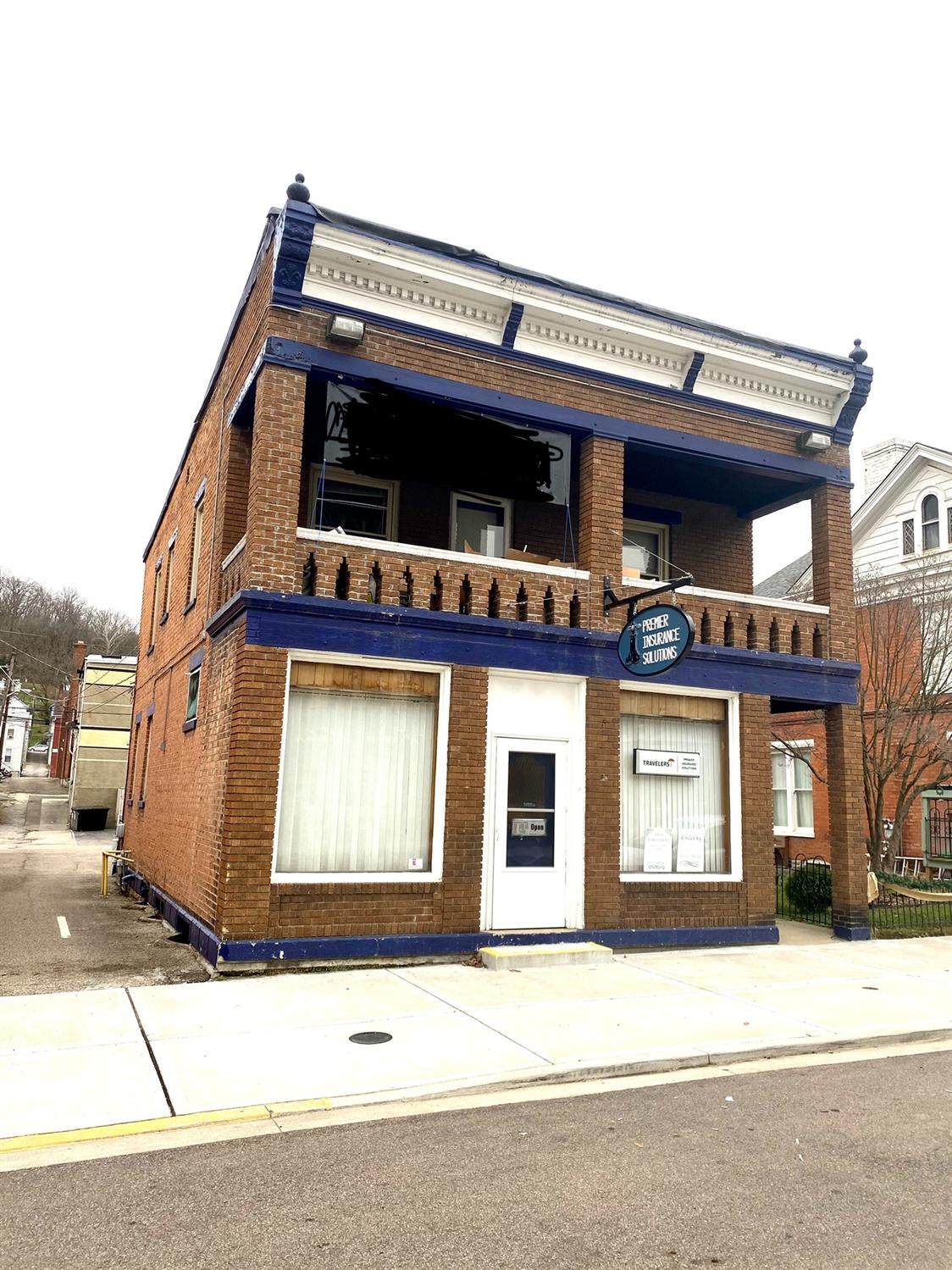 431 2nd Street - Photo 1