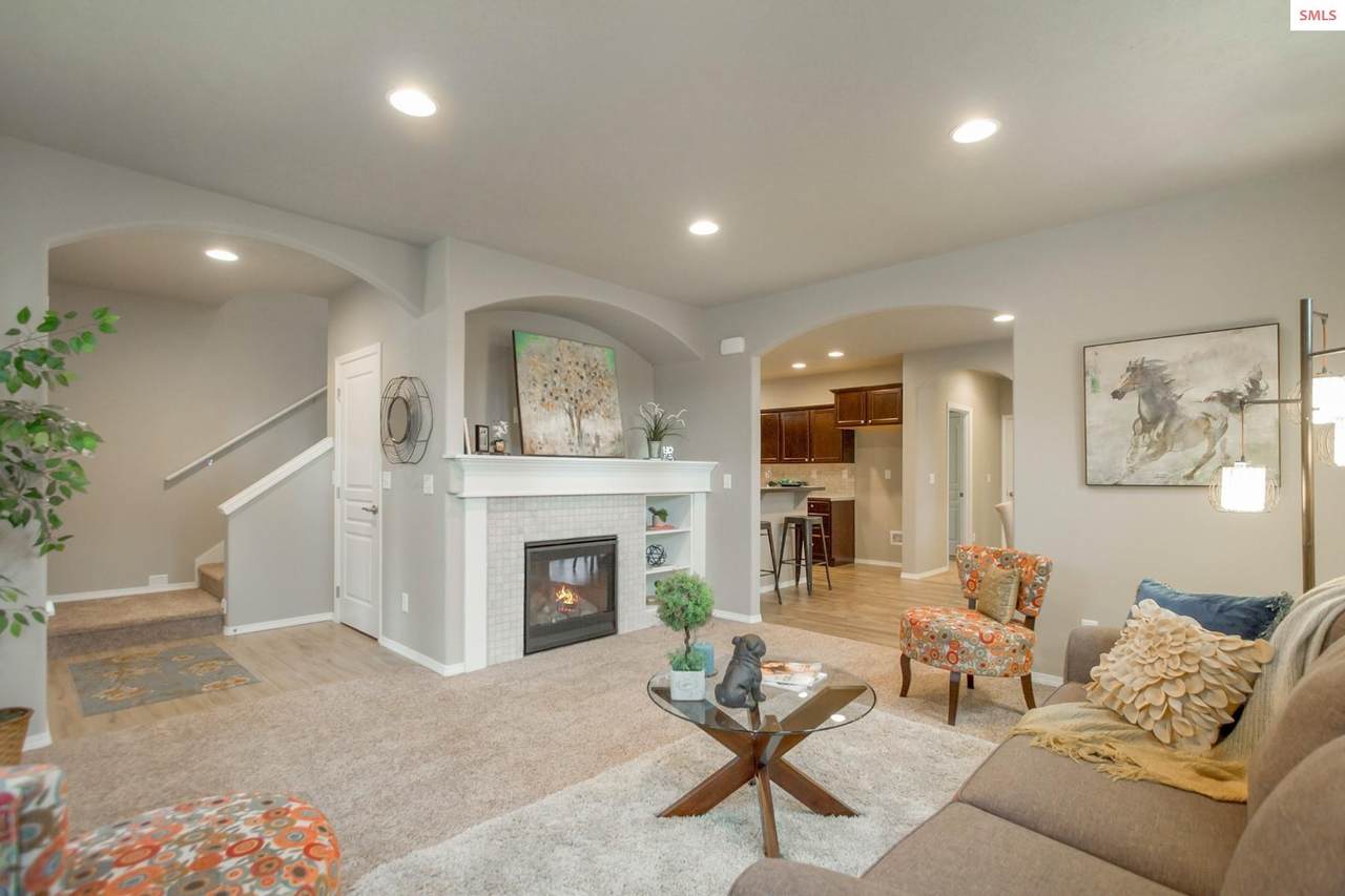 124 Dustarr Lane - Photo 1