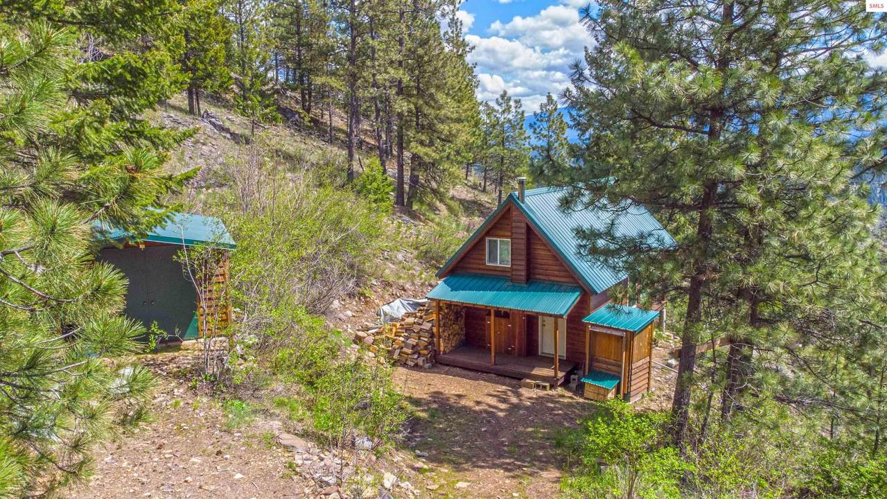658 Snowcat Rd - Photo 1
