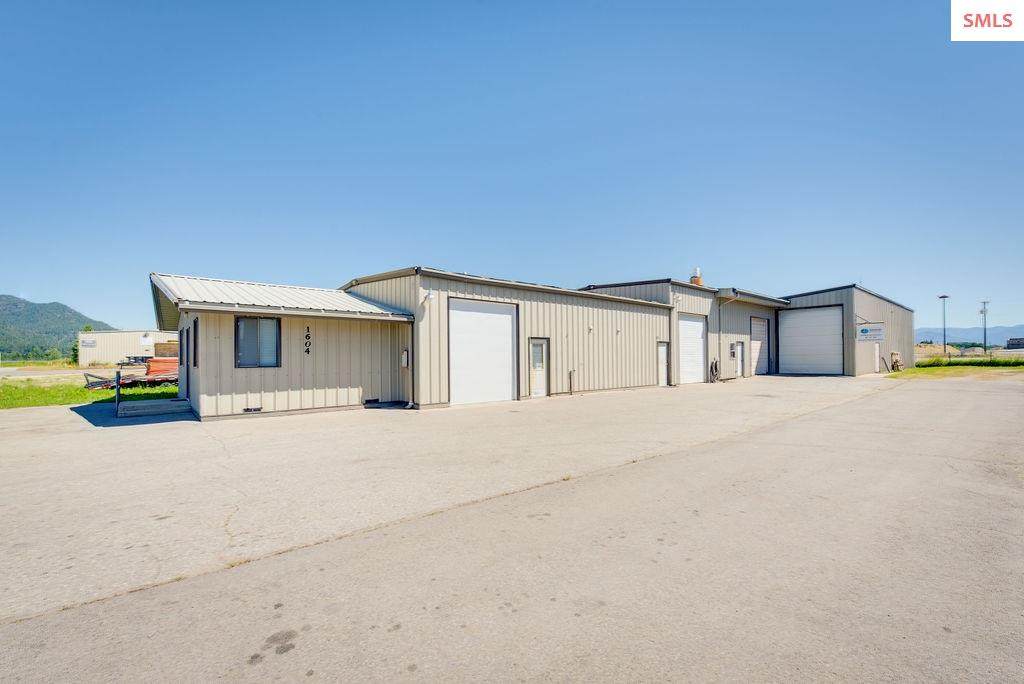 1604 Baldy Park - Photo 1