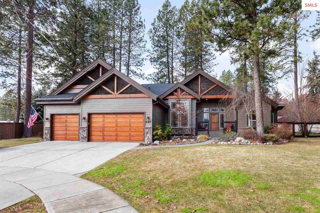 645 Arena Loop - Photo 1