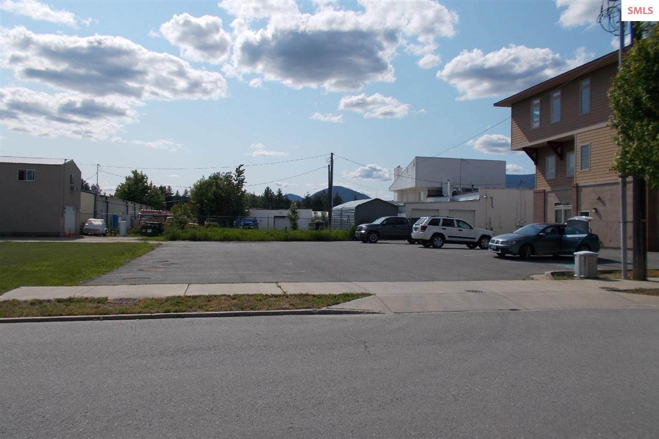 416 Olive - Photo 1
