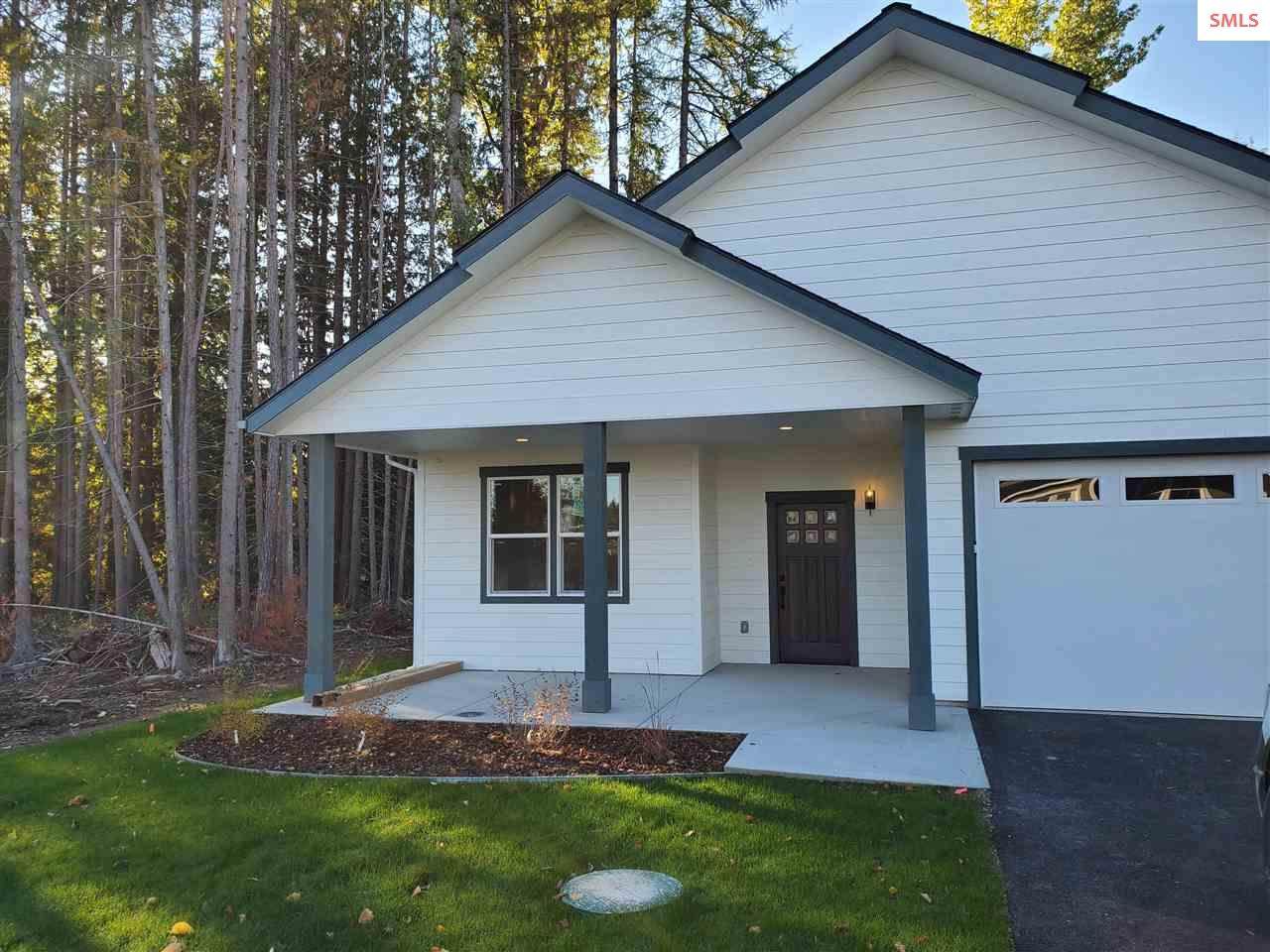 293 Jasper Loop - Photo 1
