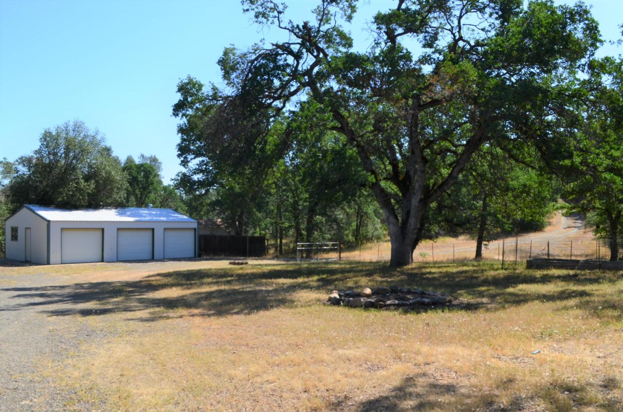 18355 Rory Ln - Photo 1