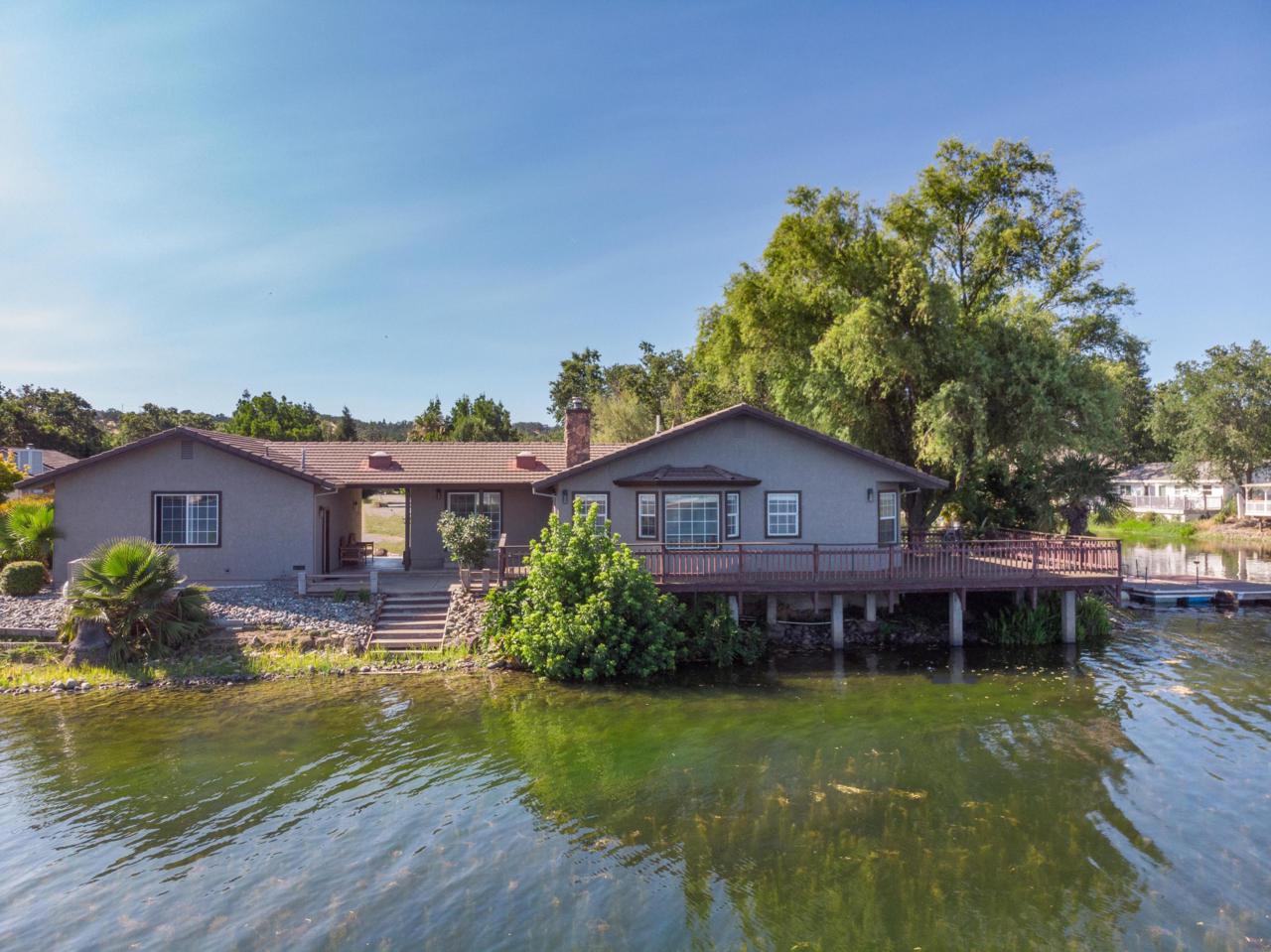 19206 Sandpiper Ln - Photo 1