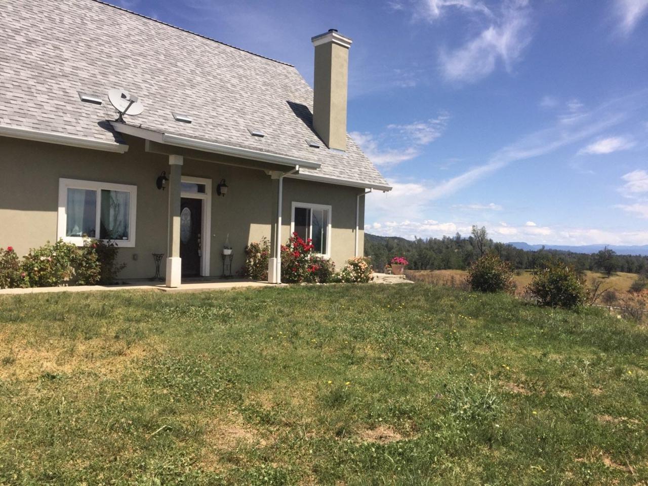 14388 Cloverdale Rd - Photo 1