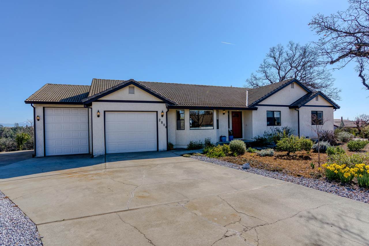 2804 Panorama Dr - Photo 1