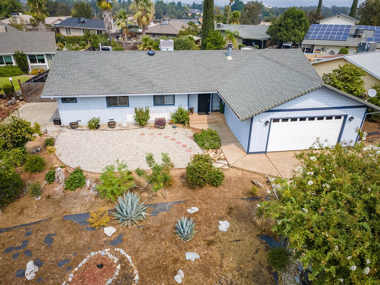3640 Elizabeth Way - Photo 1
