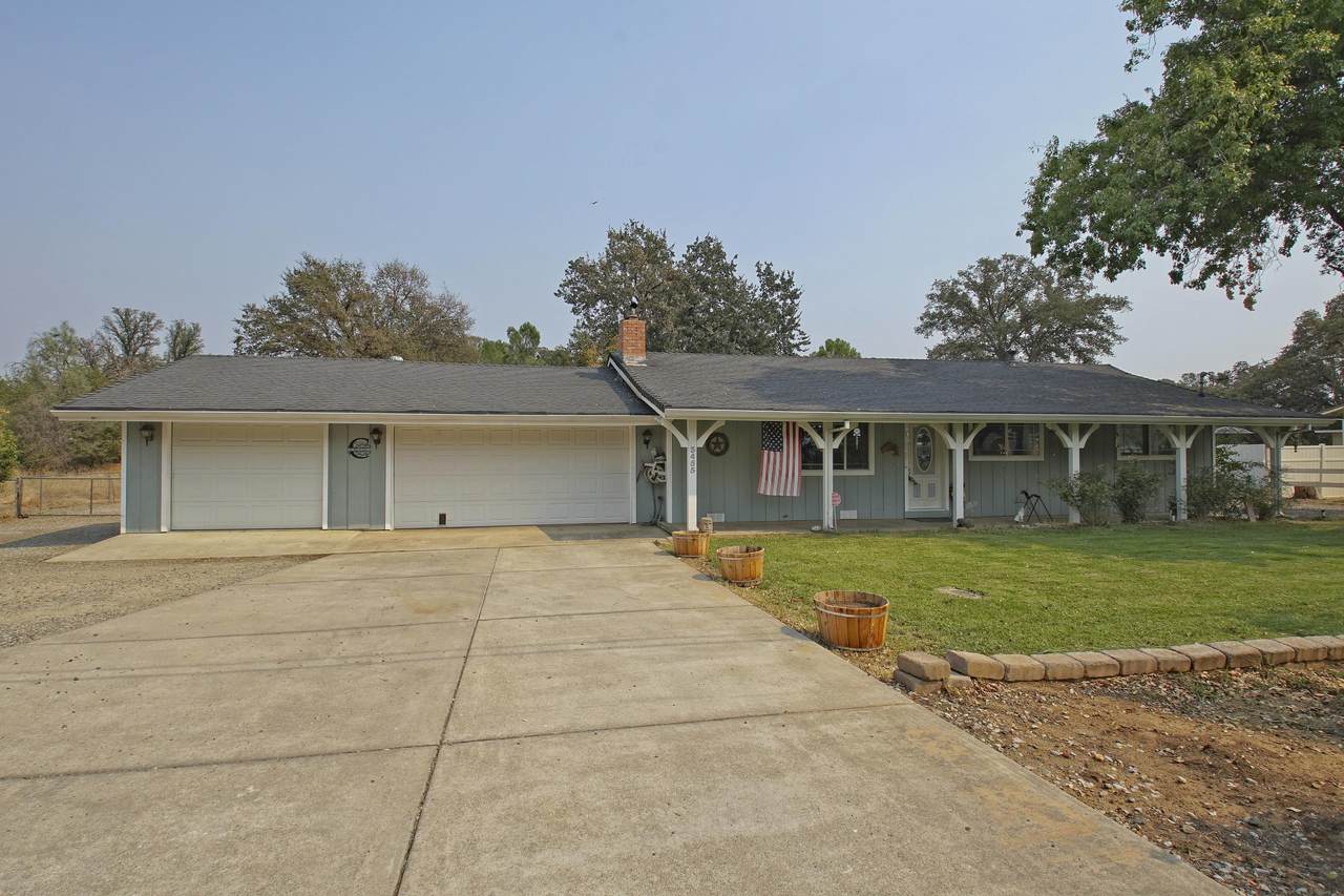 3455 White Oak - Photo 1
