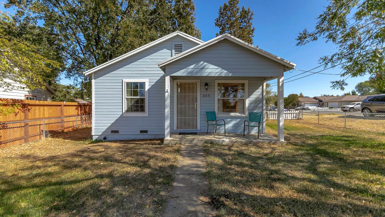 265 Carol Ave - Photo 1