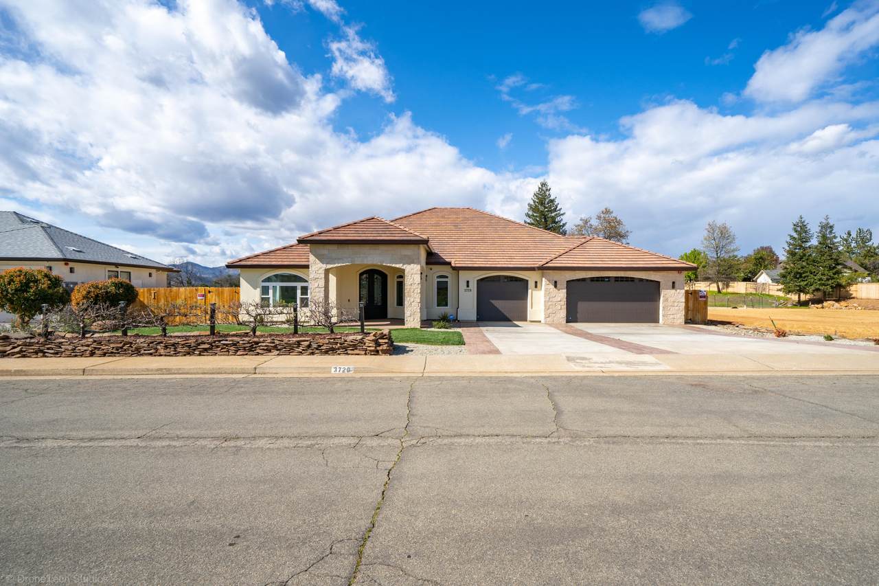 3720 Sunflower Dr - Photo 1