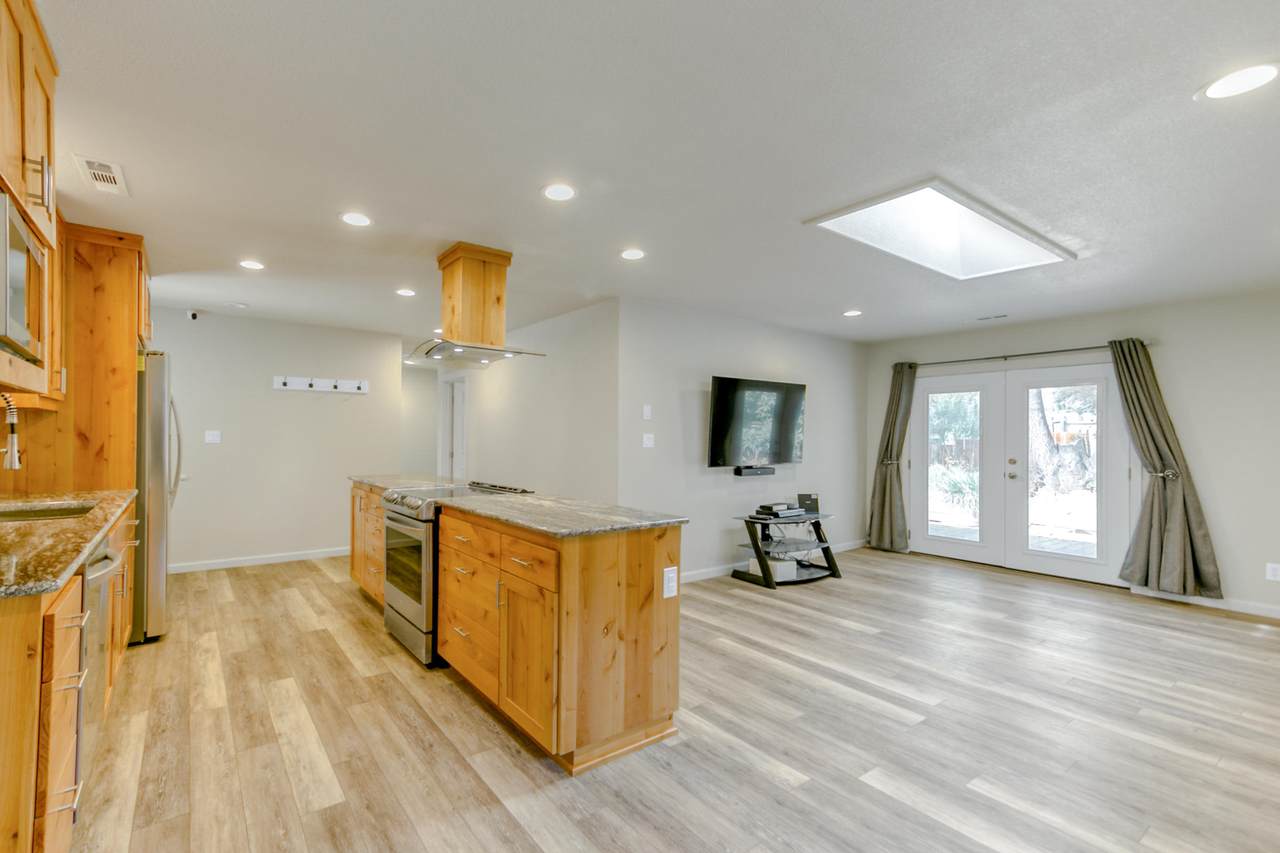 3434 Odin Ct - Photo 1