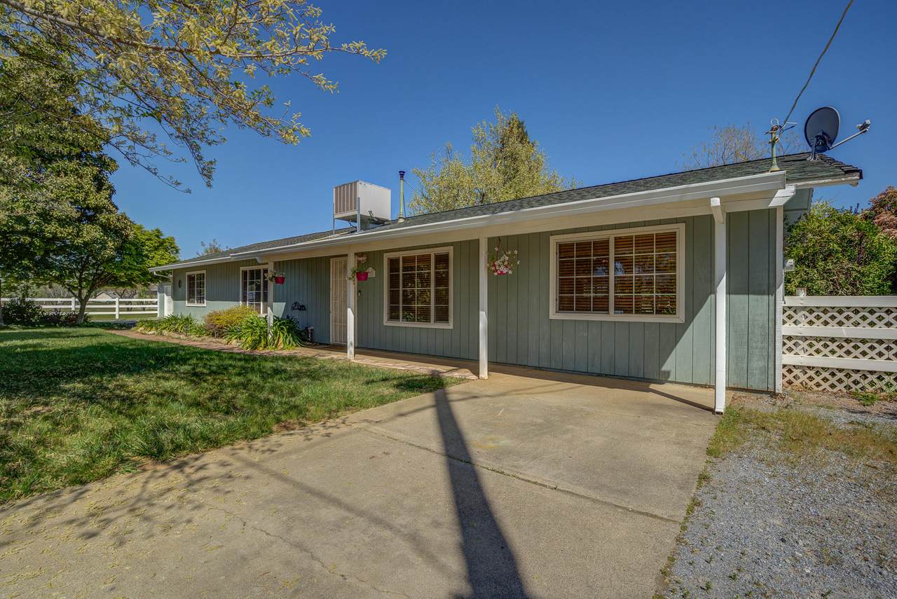 4705 Charmain Ln - Photo 1