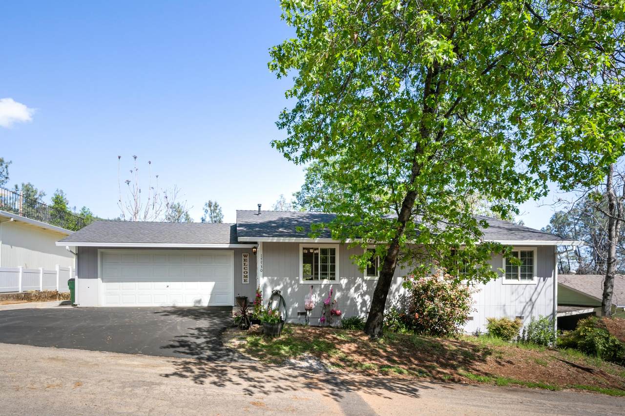 17730 Duval Dr - Photo 1