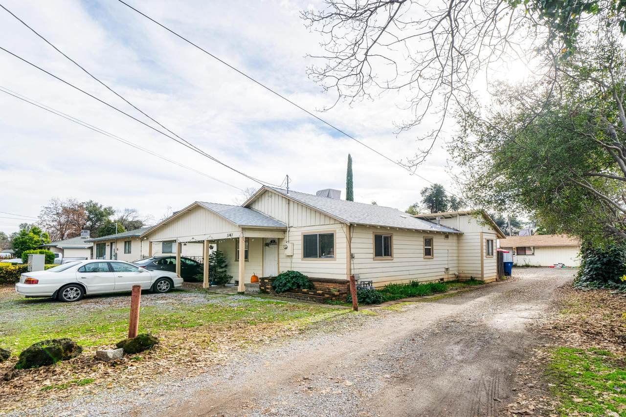 1141 Bond - Photo 1