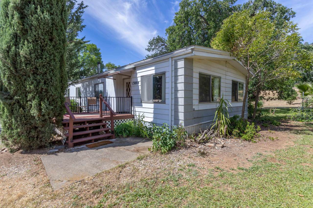 13884 Walter Ave - Photo 1