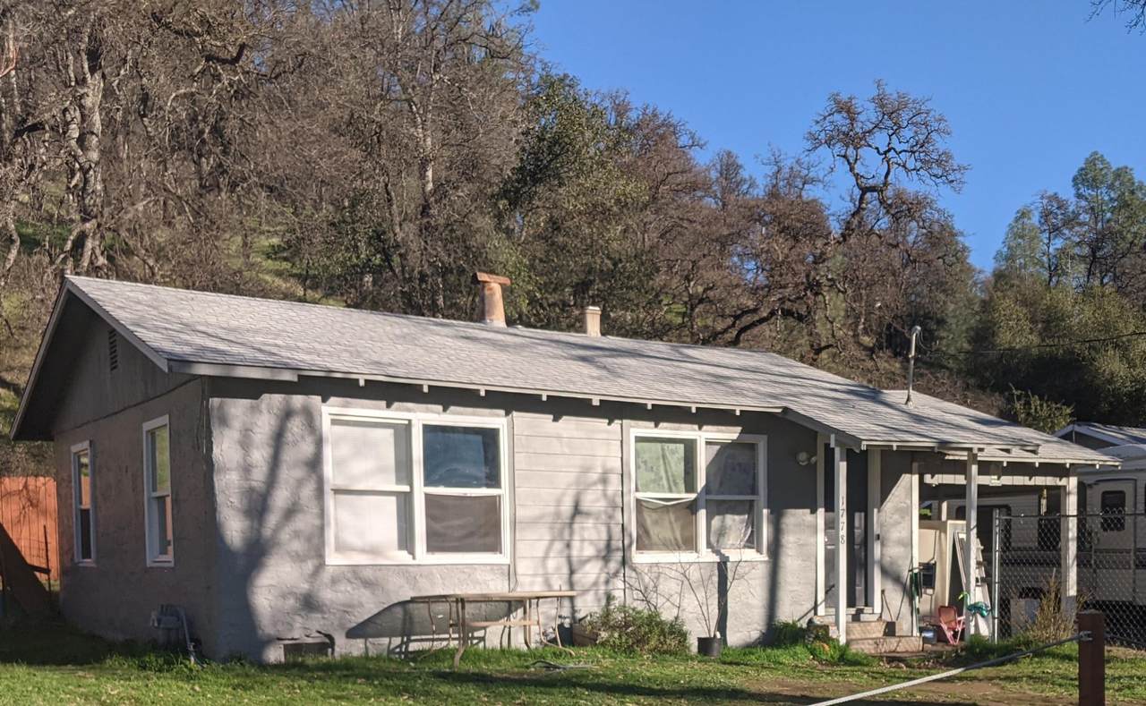 1776 Kenyon Dr - Photo 1