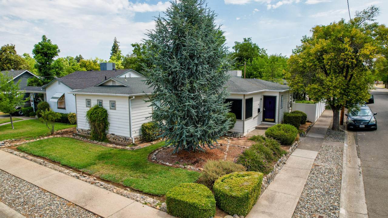 846 Florence St - Photo 1