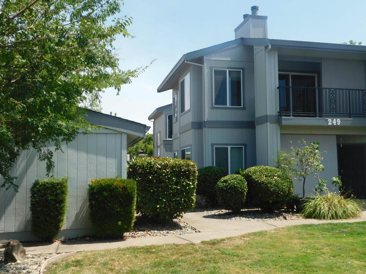 249 Ridgetop Dr - Photo 1