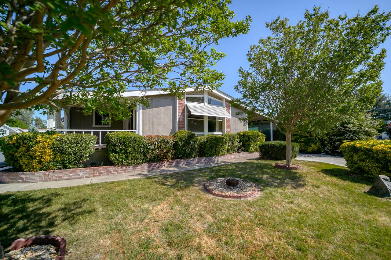 350 Gilmore Rd - Photo 1