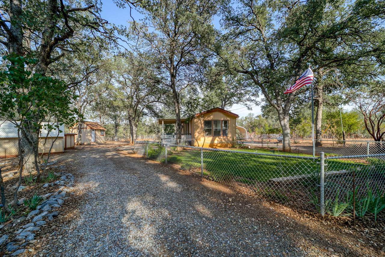 18360 Benson Rd - Photo 1