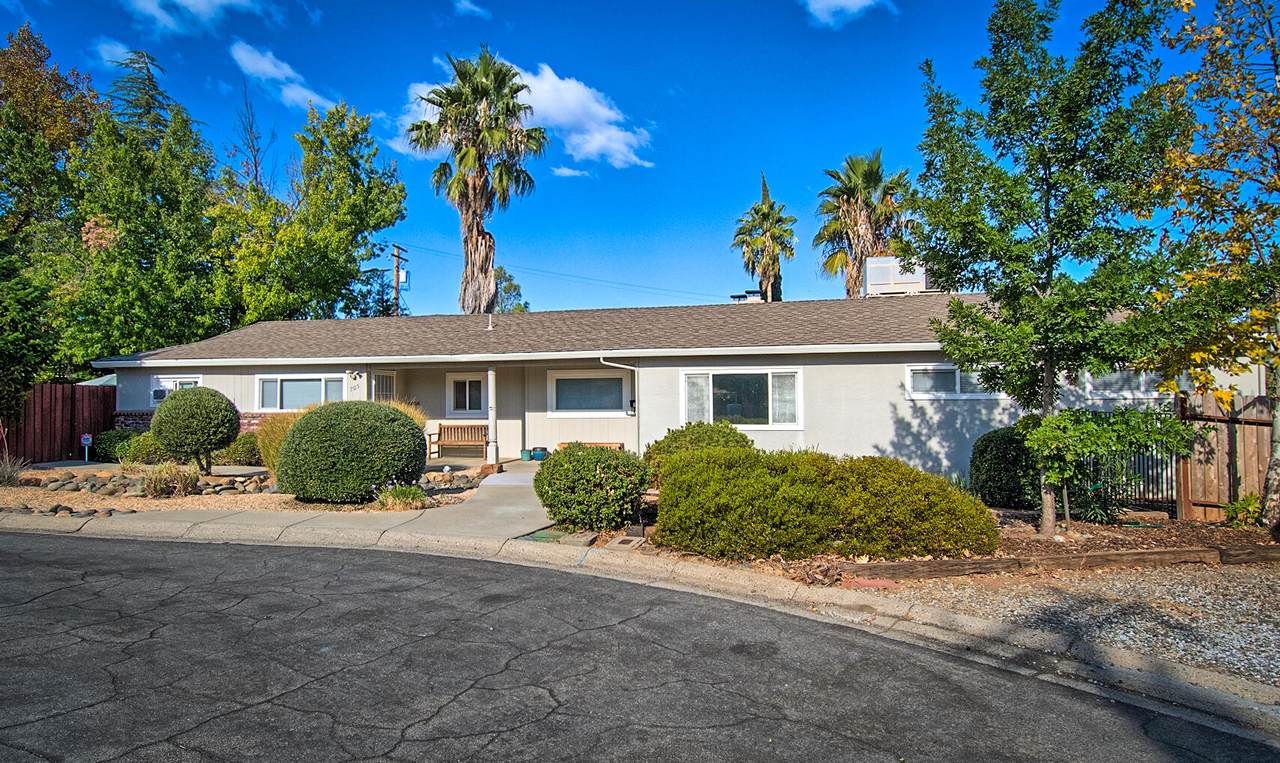 705 Cascade Ct - Photo 1