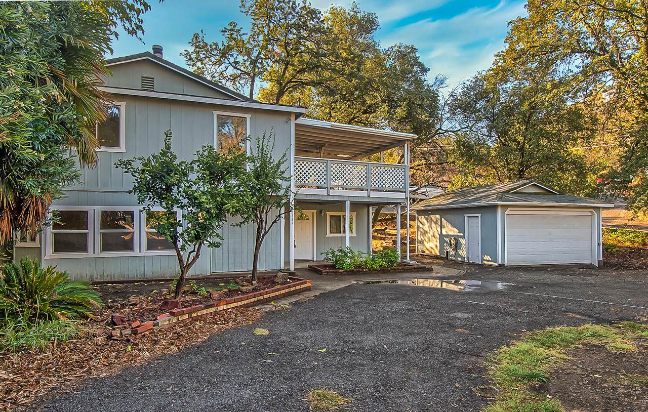 22131 Hidden Valley Dr - Photo 1