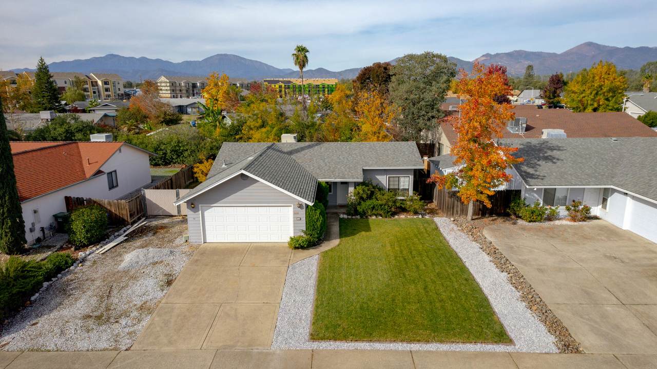 3680 Santa Rosa Way - Photo 1