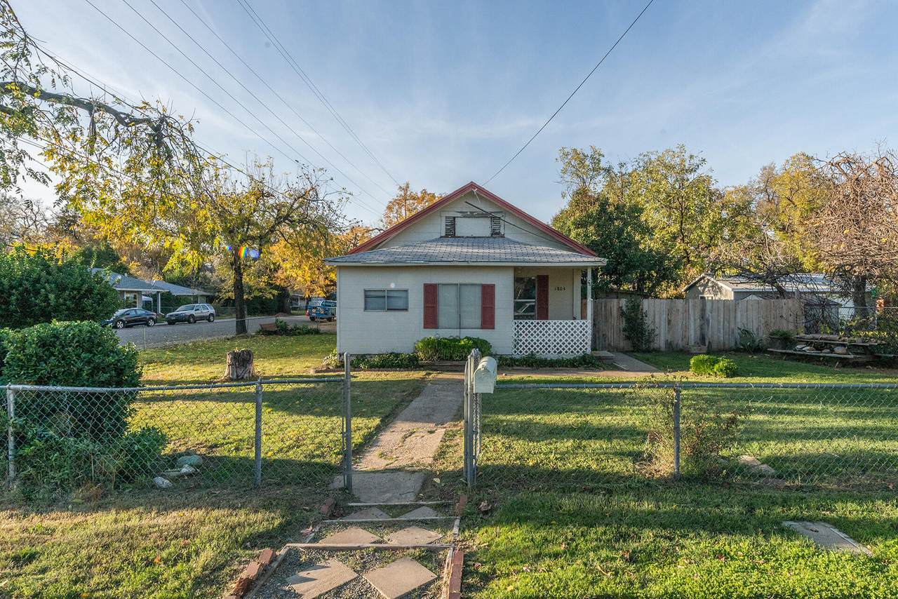 1804 North St - Photo 1