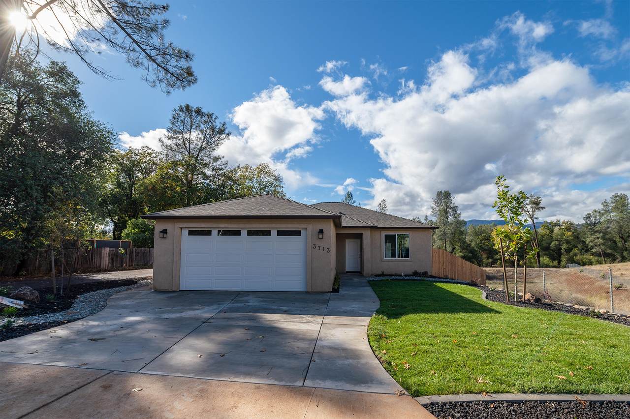 3799 Bloomsbury Ave - Photo 1