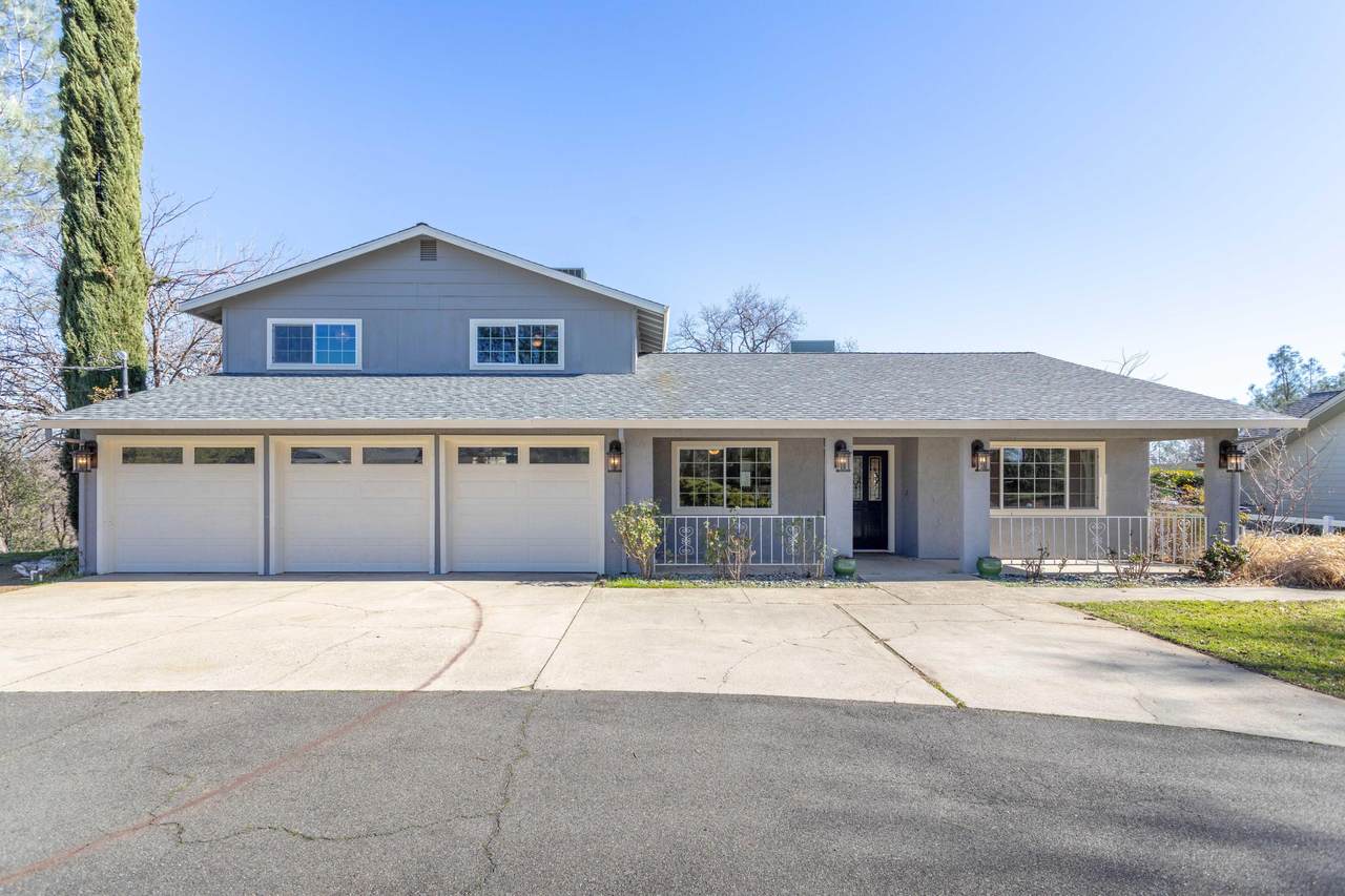 9893 Hillview Dr - Photo 1