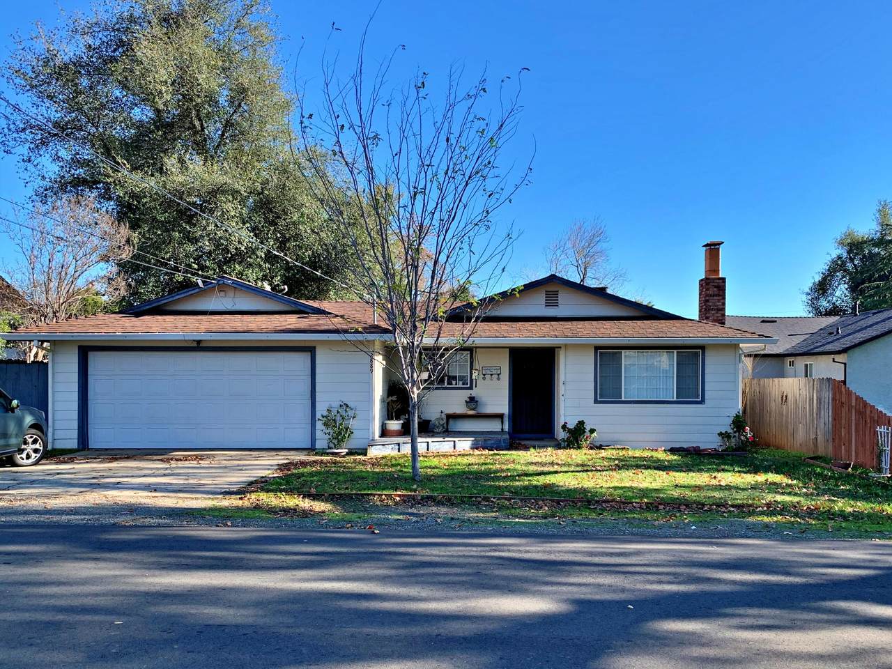 2889 Larkspur Ln - Photo 1