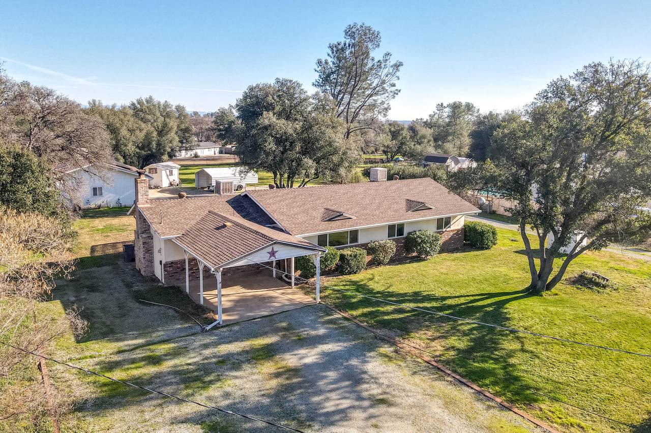 3433 El Camino Dr - Photo 1