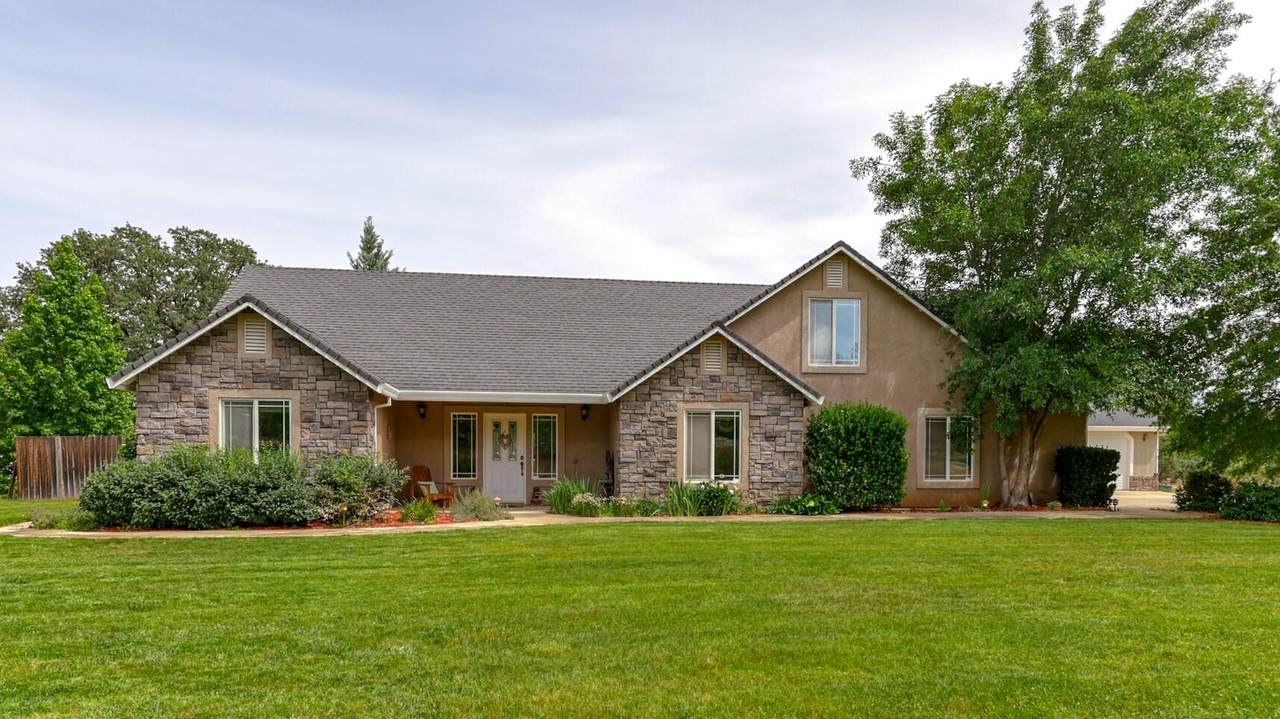 19367 Stonegate Dr - Photo 1