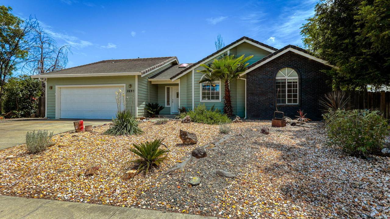 2695 Amethyst Way - Photo 1