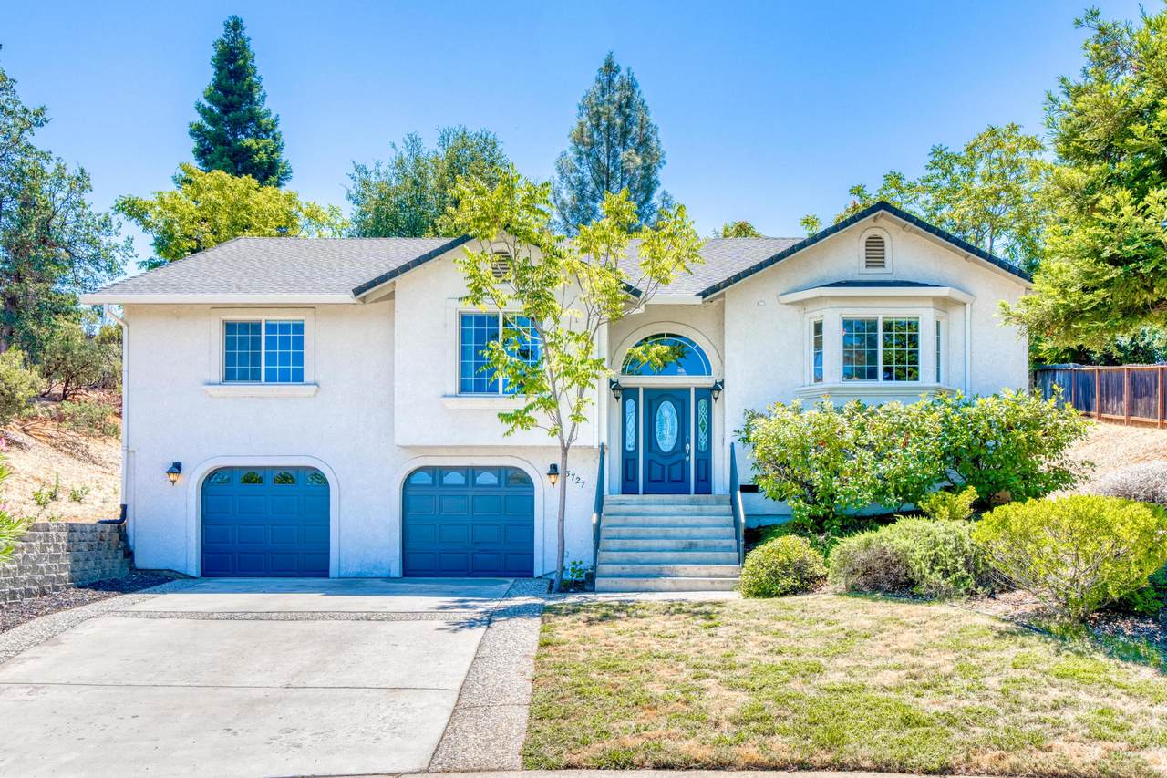 3727 Regatta Ct - Photo 1