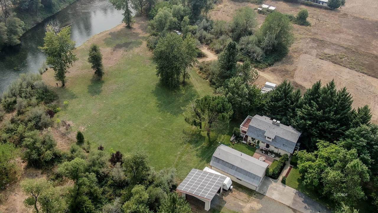 111 Riverview Dr. - Photo 1