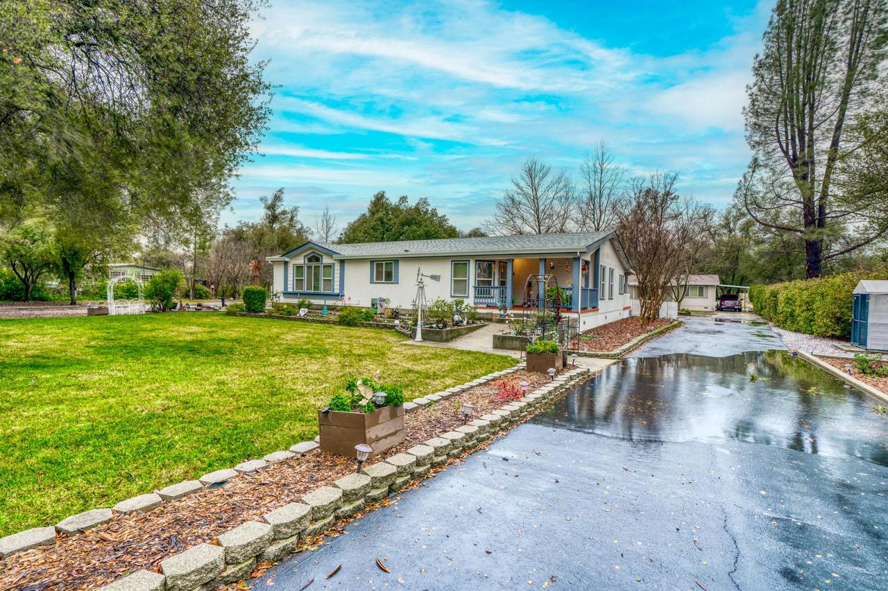 18702 Benson Rd - Photo 1