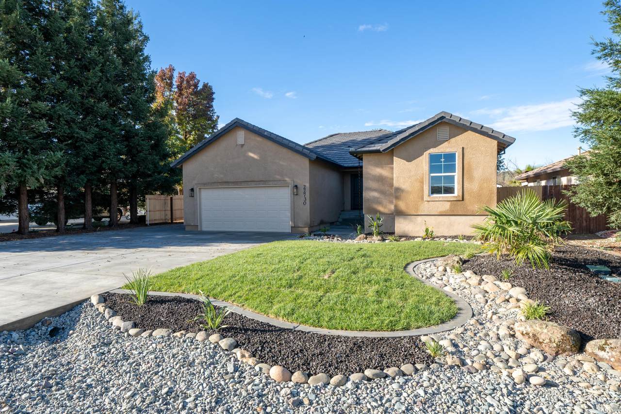 22730 Rio Alto Dr - Photo 1