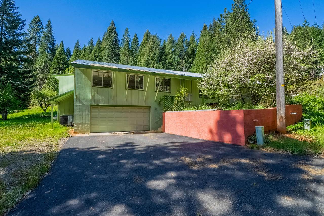 51 Millview Drive - Photo 1