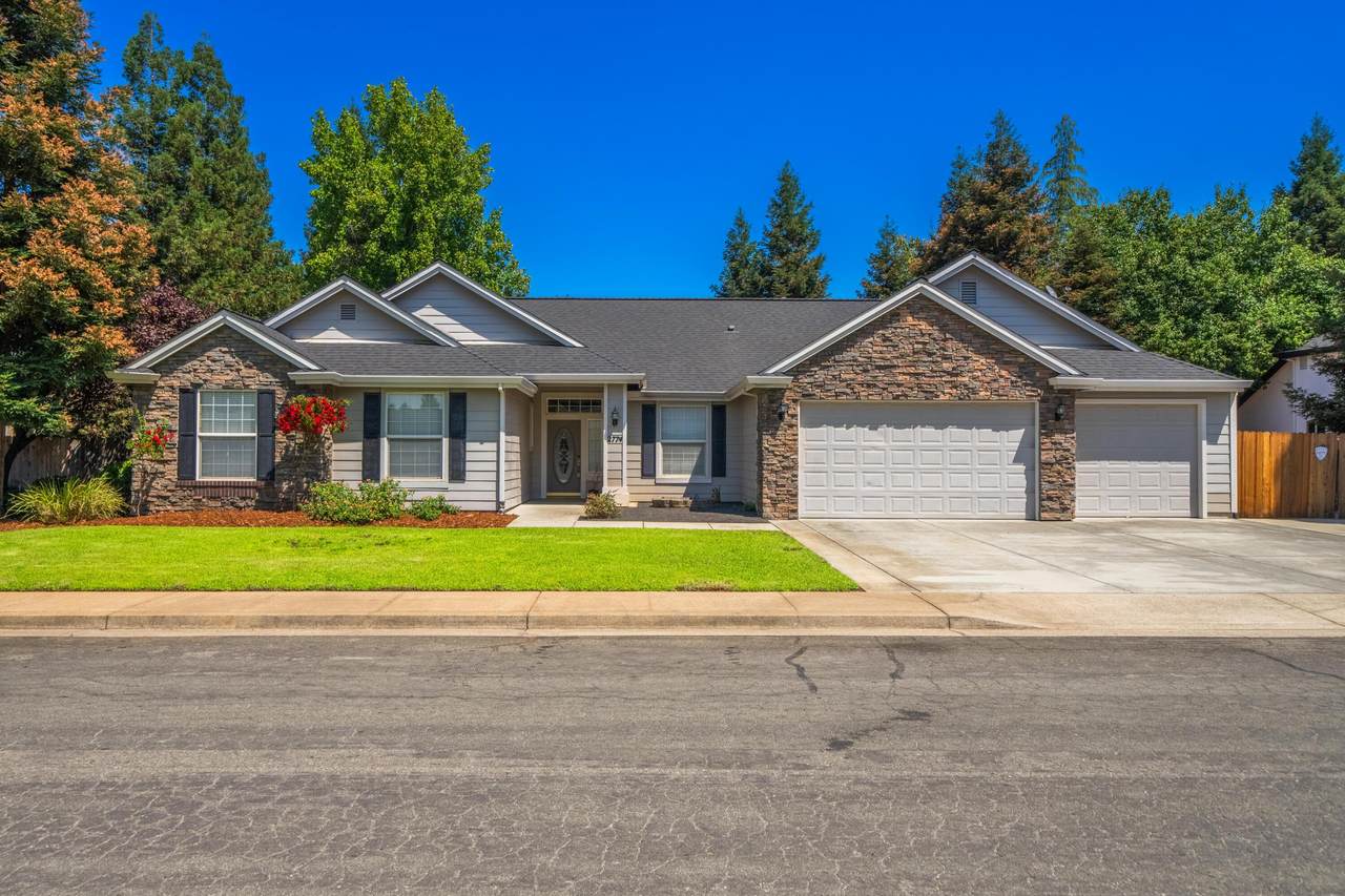 2774 Western Oak Drive - Photo 1