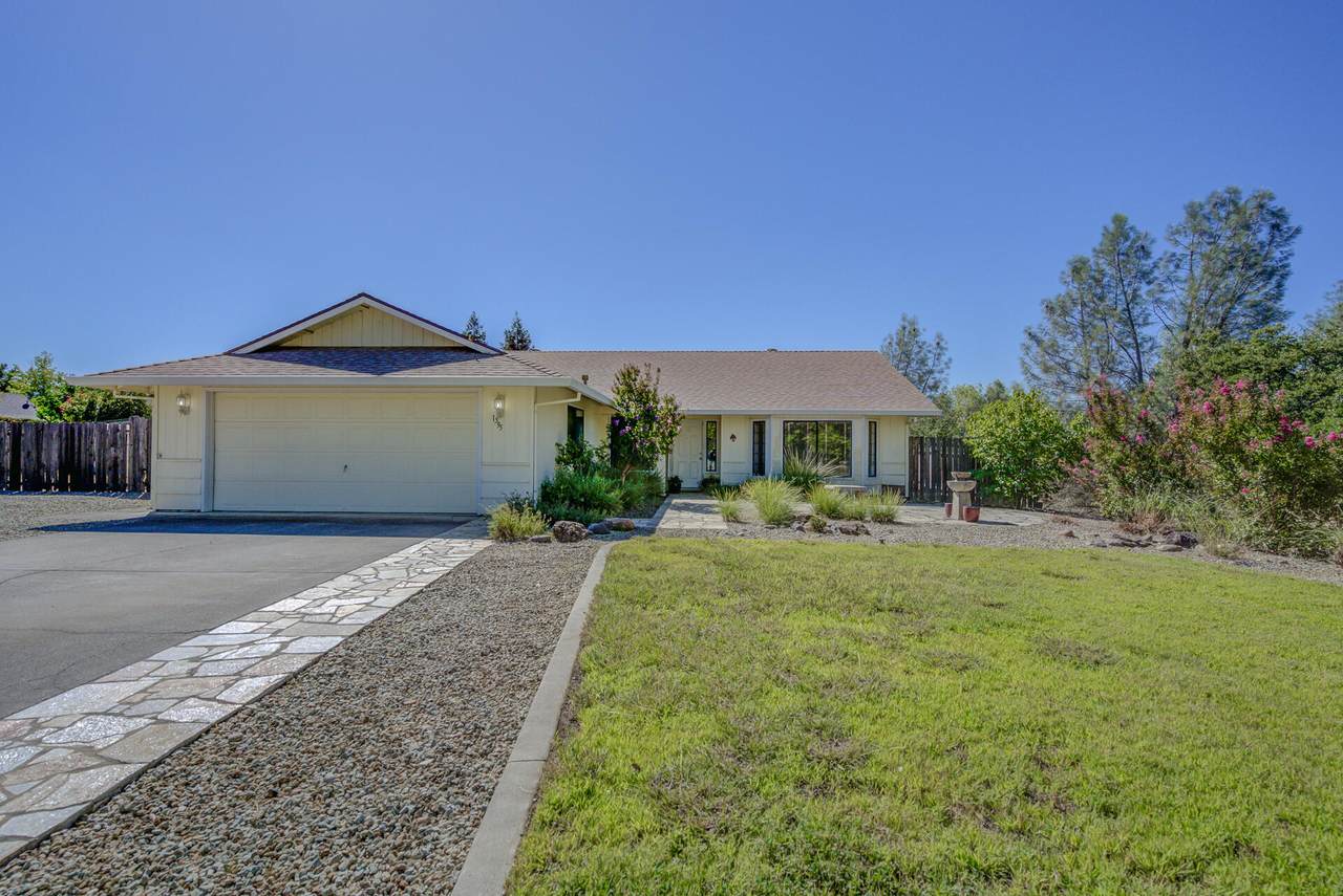 1595 Fresia Way - Photo 1
