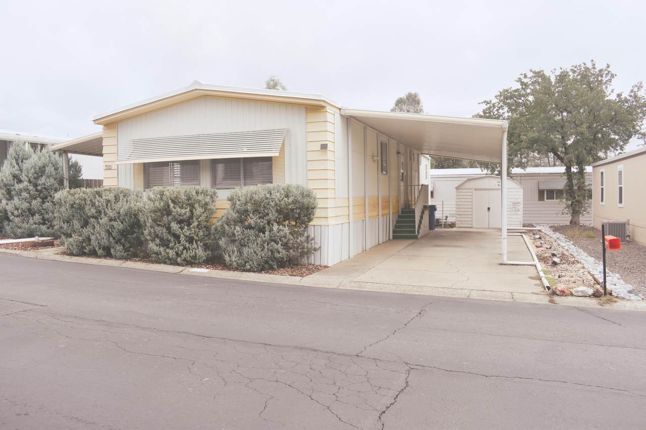 4880 Hardwood Boulevard - Photo 1