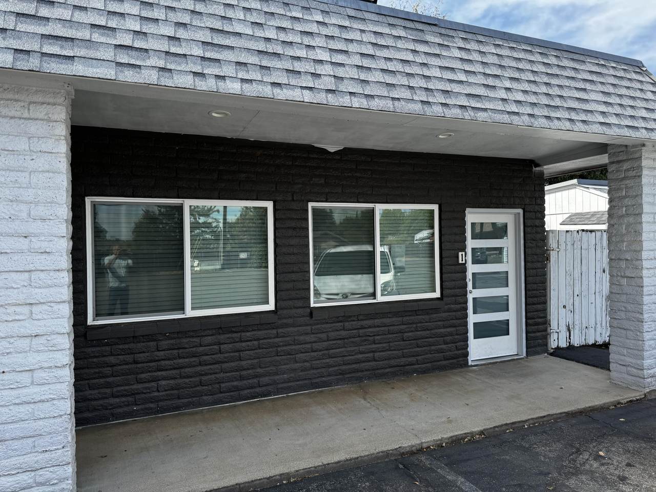 2494 Beverly Drive - Photo 1