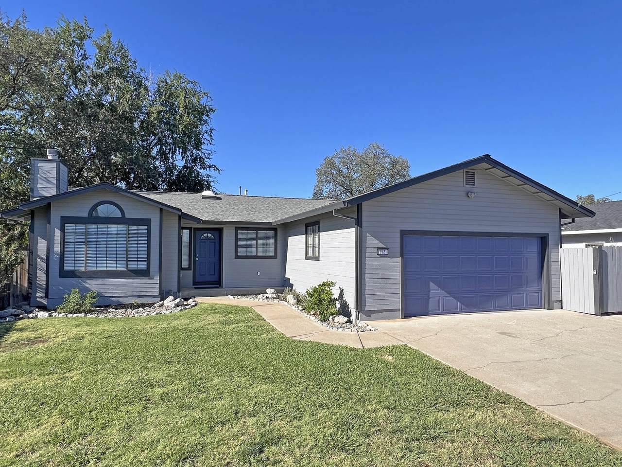 19621 Forest Glenn Place - Photo 1