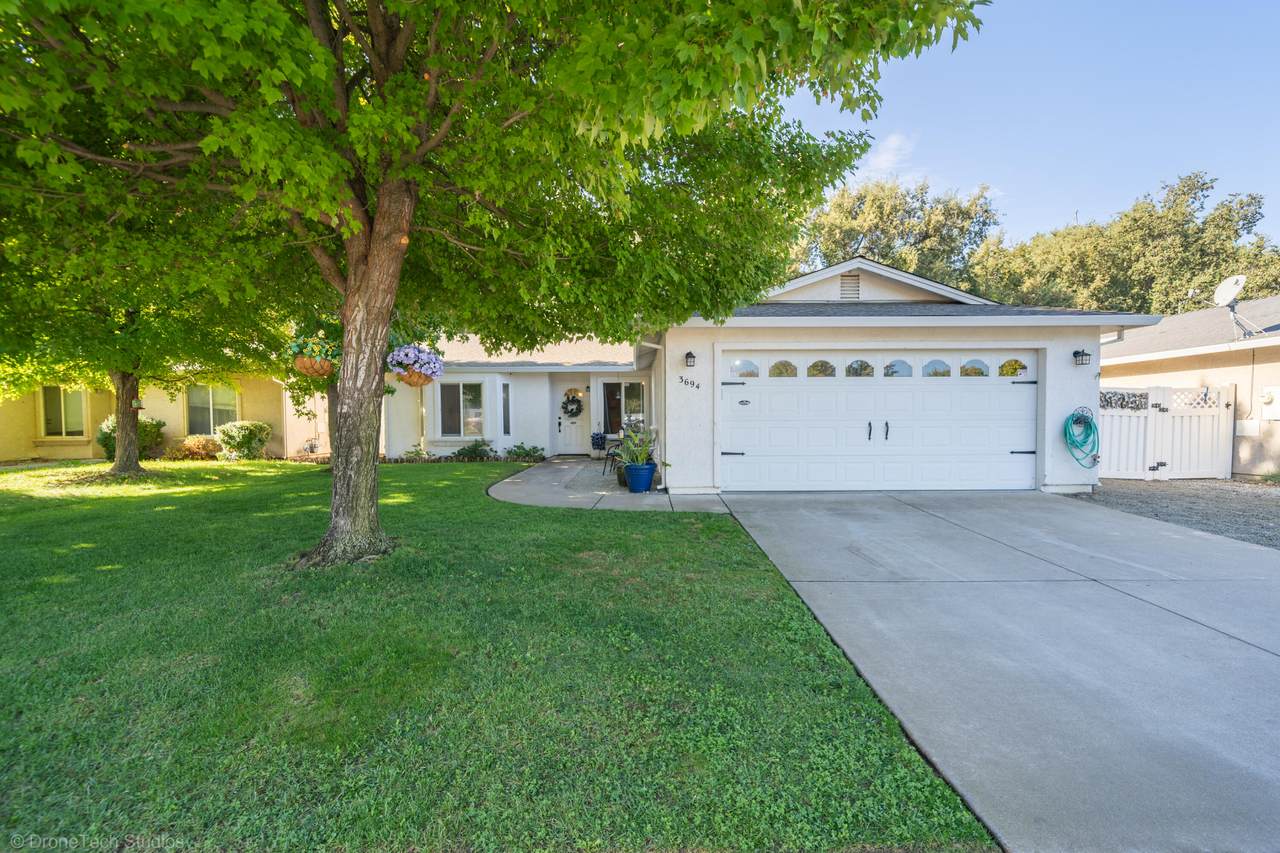 3694 Brentwood Lane - Photo 1