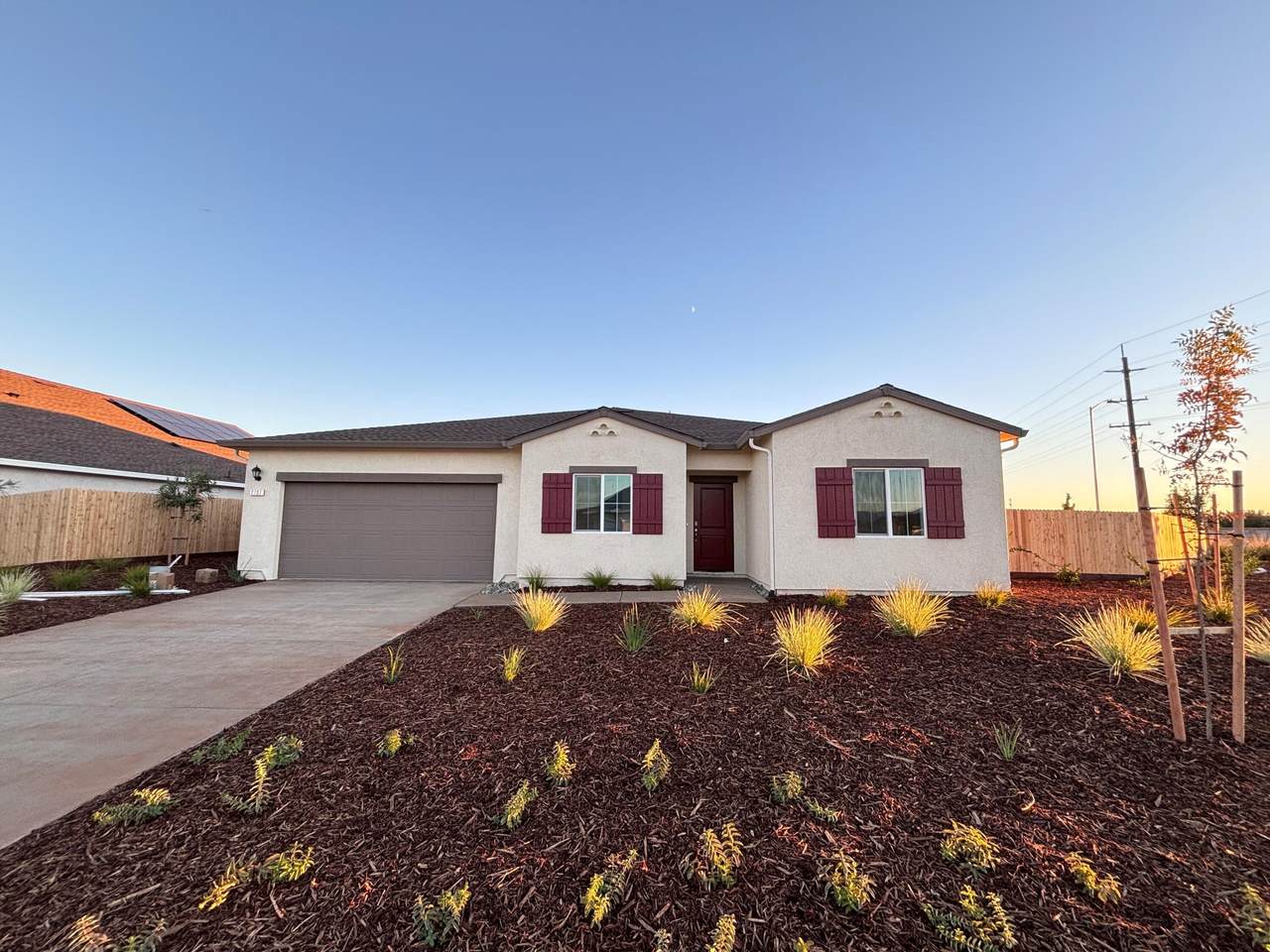 2707 Lawn Lane - Photo 1